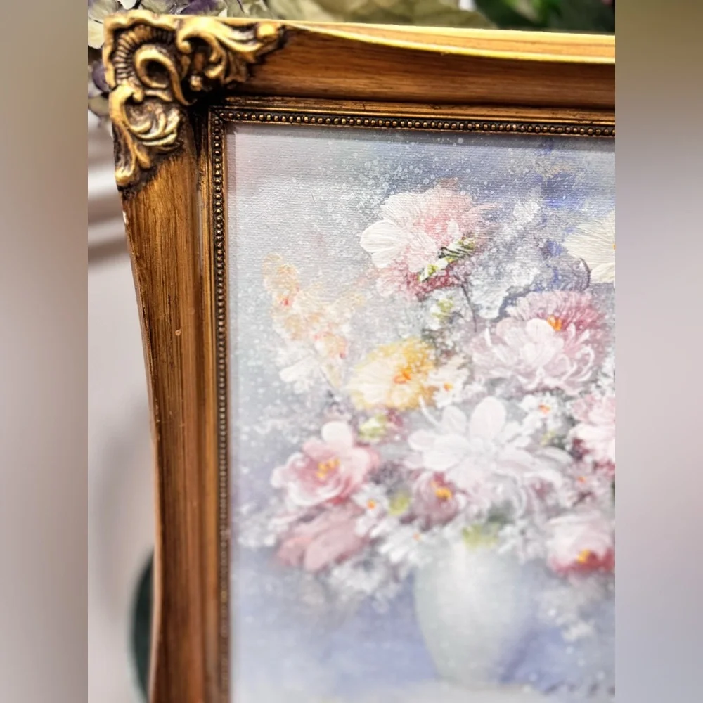 Original Oil On Board Framed Bouquet Signed RUSSO  8” x 10  Wood Frame